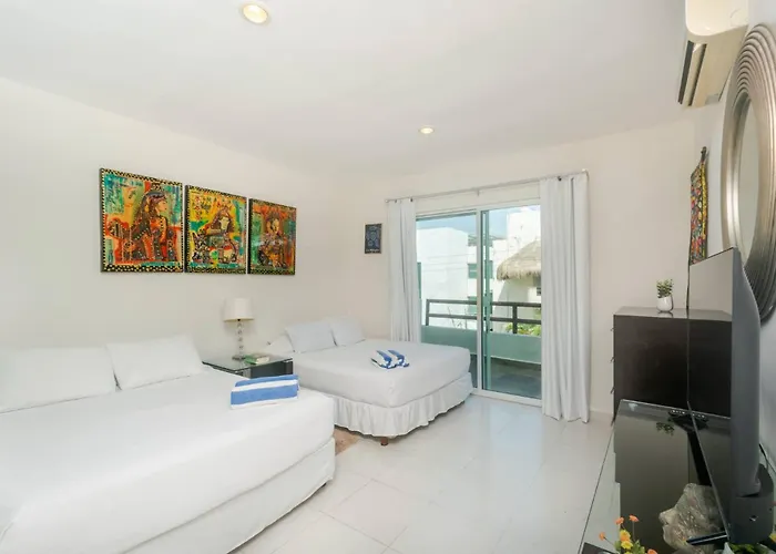 Penthouse Retreat Rooftop, Bbq & Pool Appartement *