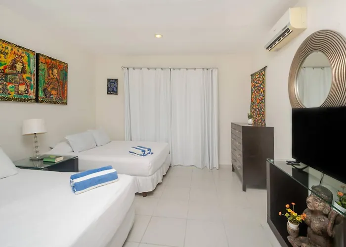 Appartement Penthouse Retreat Rooftop, Bbq & Pool *